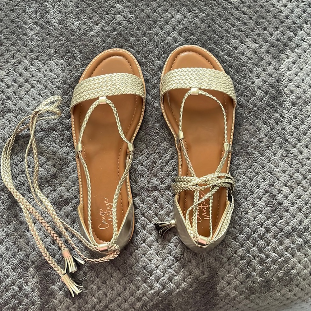 Brand new lace up gold crown vintage sandals